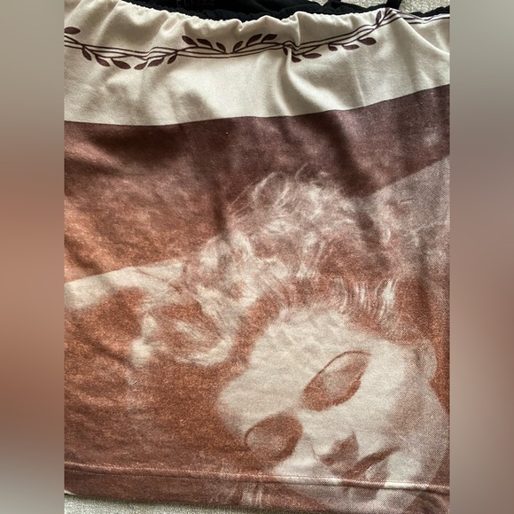 Designer top - Picture 2 of 7